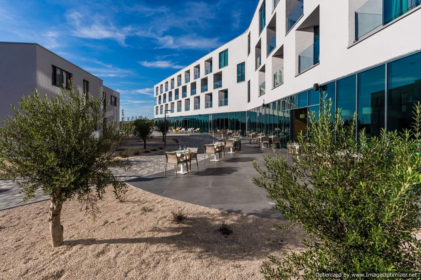 Hotel Olea Novalja Luaran gambar